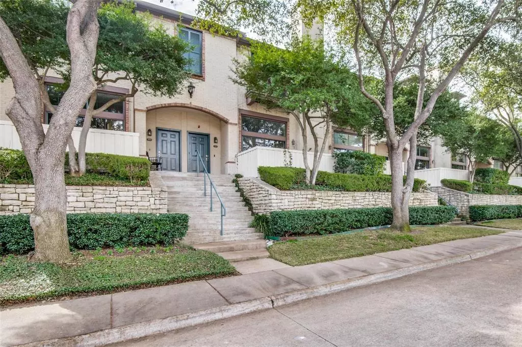 Dallas, TX 75230,5950 Lindenshire Lane #404