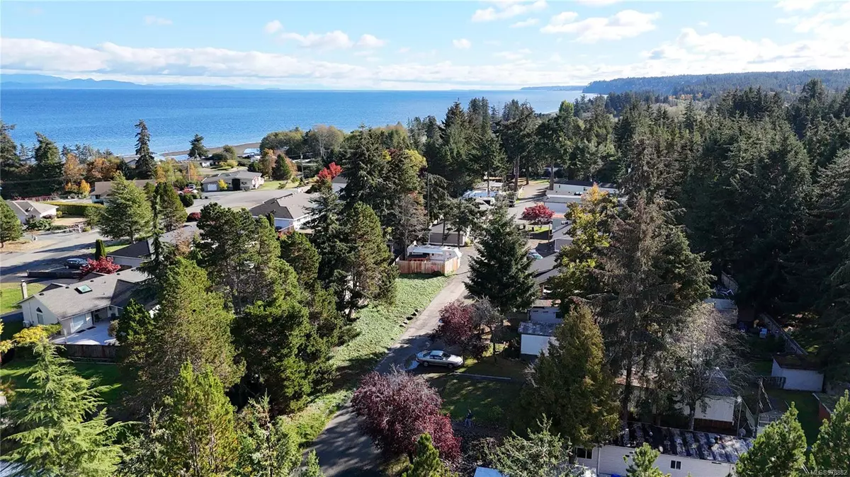 Qualicum Beach, BC V9K 1T9,161 Horne Lake Rd #4