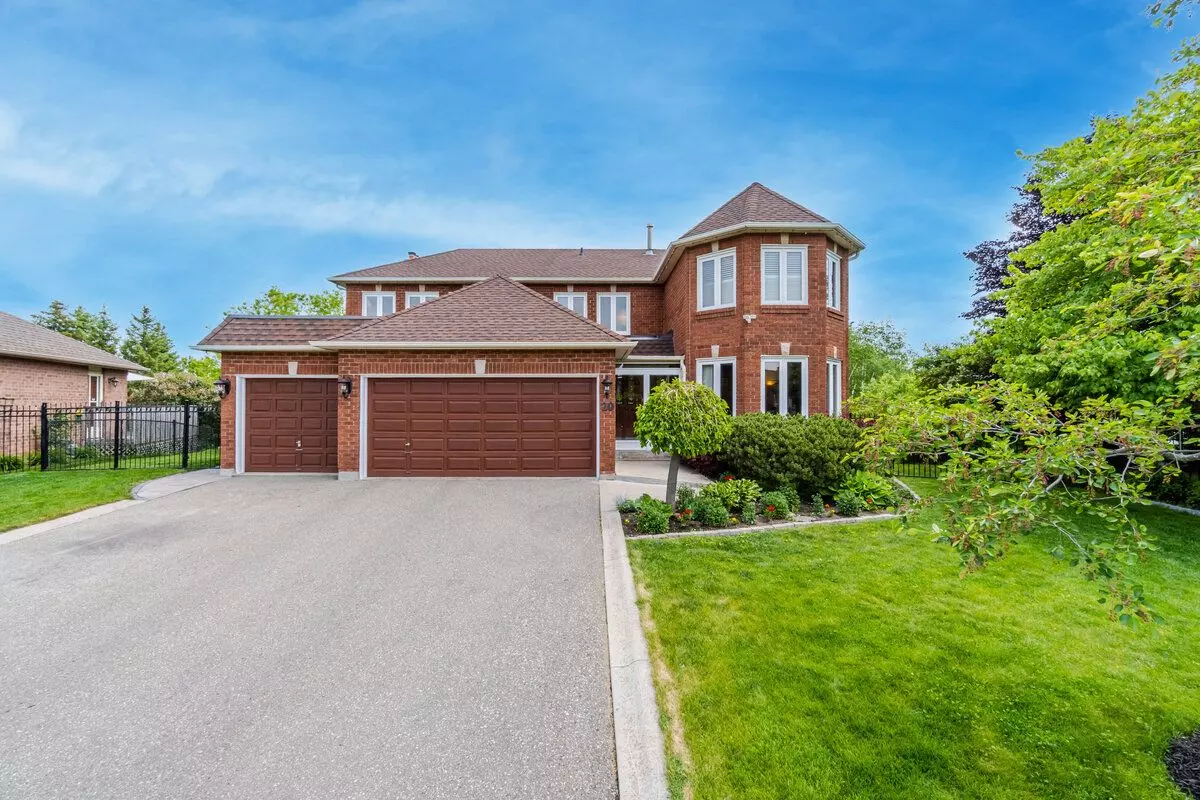 Brampton, ON L6Z 4M7,20 Vogue CRES