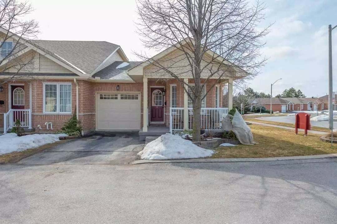 Peterborough, ON K9J 8R7,861 Wentworth ST