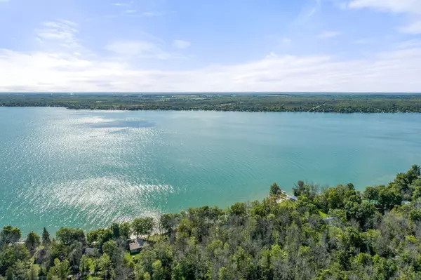 Georgina Islands, ON L4P 3E9,23 Snake Island RD