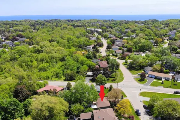 Oakville, ON L6L 4L9,499 Valley DR