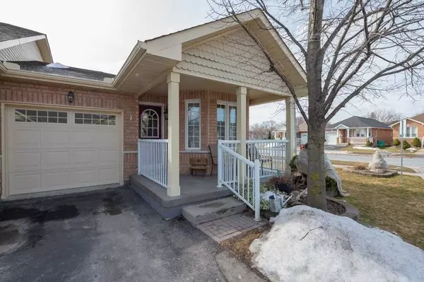 Peterborough, ON K9J 8R7,861 Wentworth ST