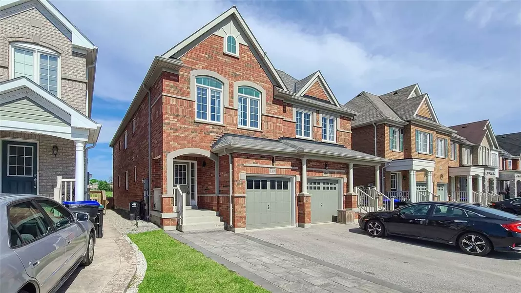 139 Russel DR, Bradford West Gwillimbury, ON L3Z 0M8