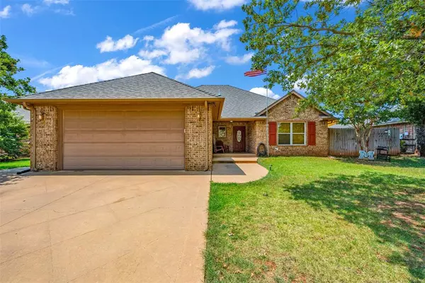 Duncan, OK 73533,3405 Crownoaks Drive