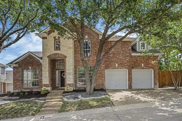 Dallas, TX 75238,8902 White Pine Lane