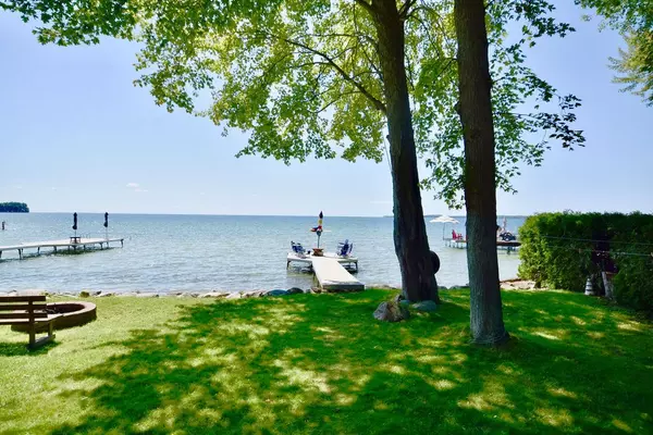 Ramara, ON L3V 1B4,203 Florence AVE