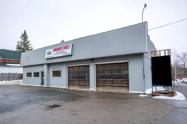 Kawartha Lakes, ON K0L 2W0,73 King ST E