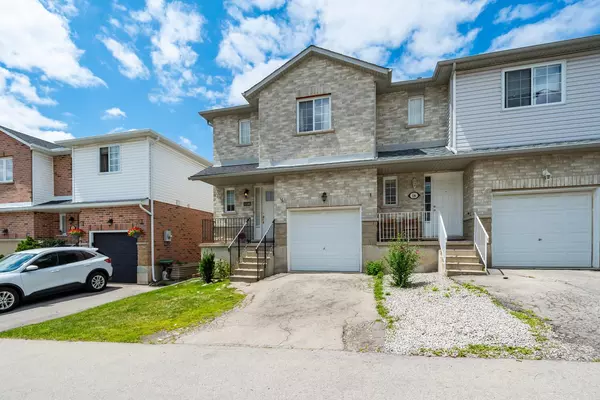 118 Vennio LN,  Hamilton,  ON L9B 2Y7