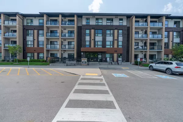 25 Kay CRES #LL14, Guelph, ON N1L 0P2