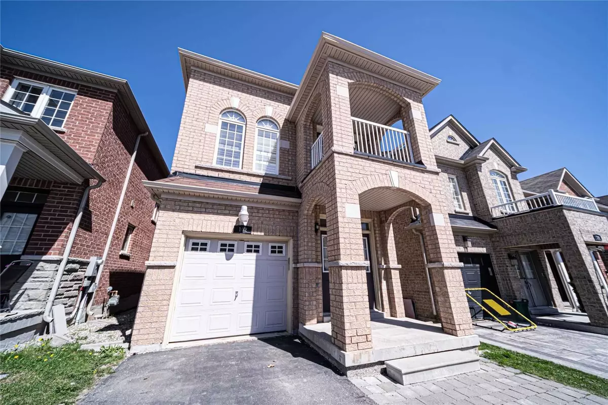 Vaughan, ON L6A 0R2,102 White Beach CRES