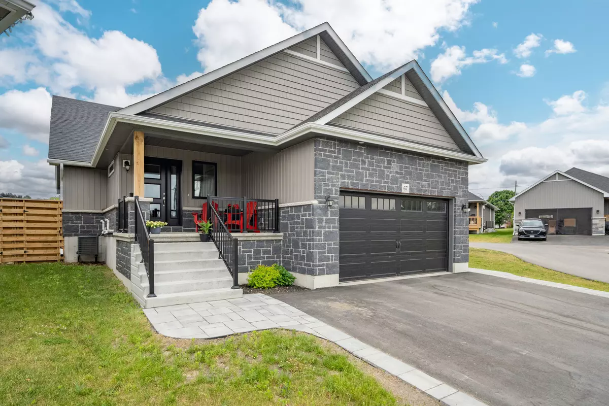 Prince Edward County, ON K0K 2T0,67 Farrington CRES