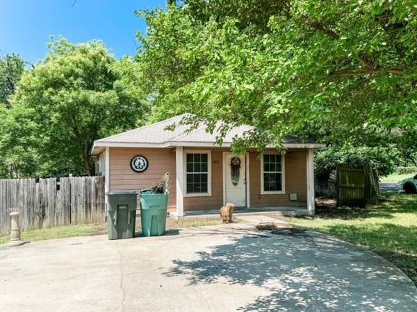 124 N Colbert Avenue, Sherman, TX 75090