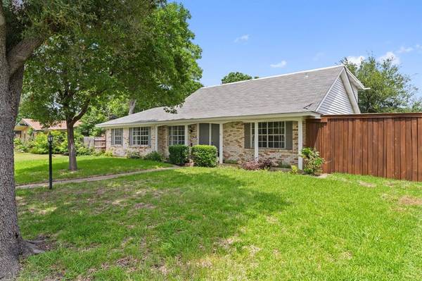 1213 Annapolis Drive, Richardson, TX 75081