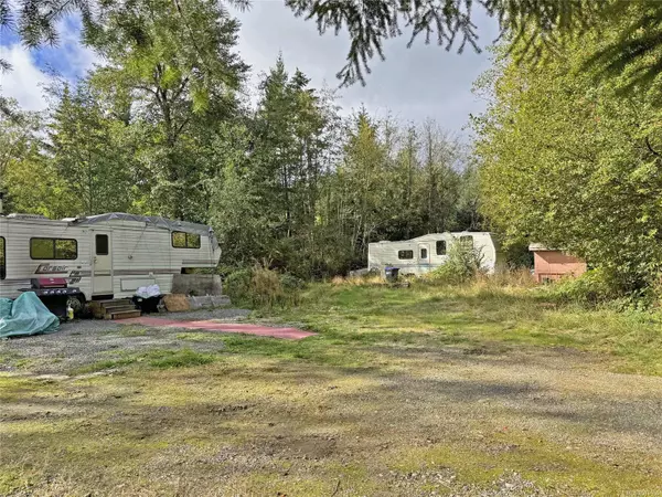 3846 Marples Rd, Whiskey Creek, BC V9K 2S8