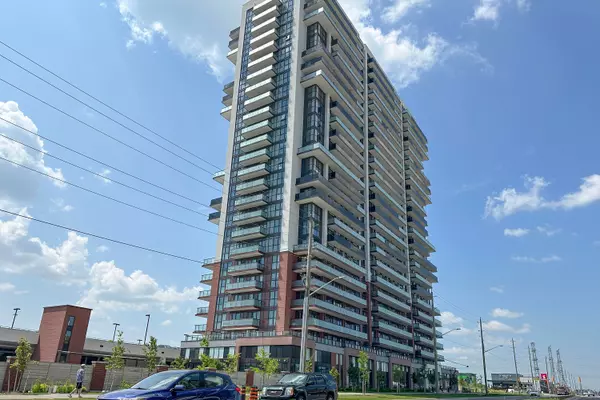 Oshawa, ON L1L 0R5,2550 Simcoe ST N #406