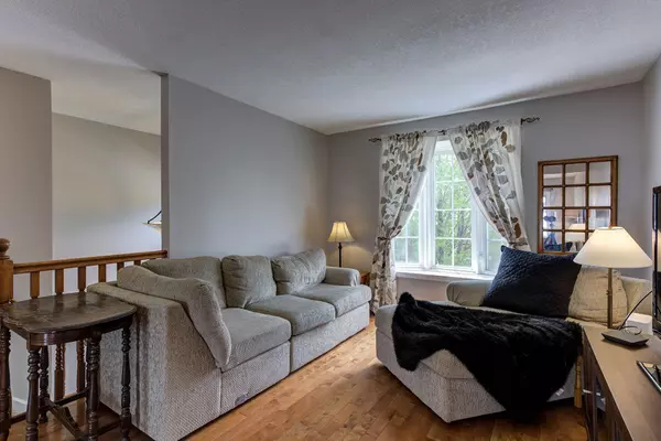 Guelph, ON N1H 8J2,31 Peartree CRES