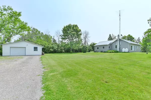 Tyendinaga, ON K0K 3A0,64 Mcfarlane RD