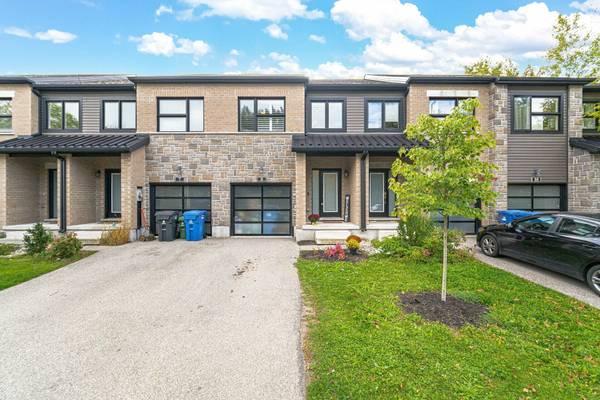 10 Vaughan ST #8, Guelph, ON N1E 1C8