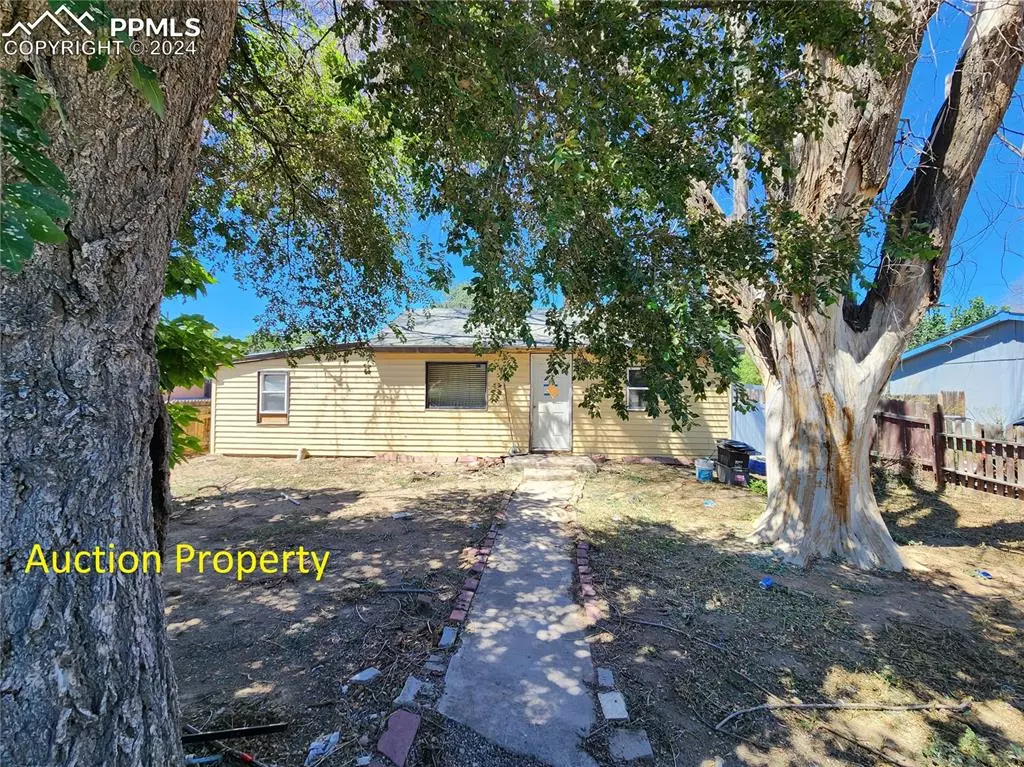 Pueblo, CO 81006,1651 Delphil ST