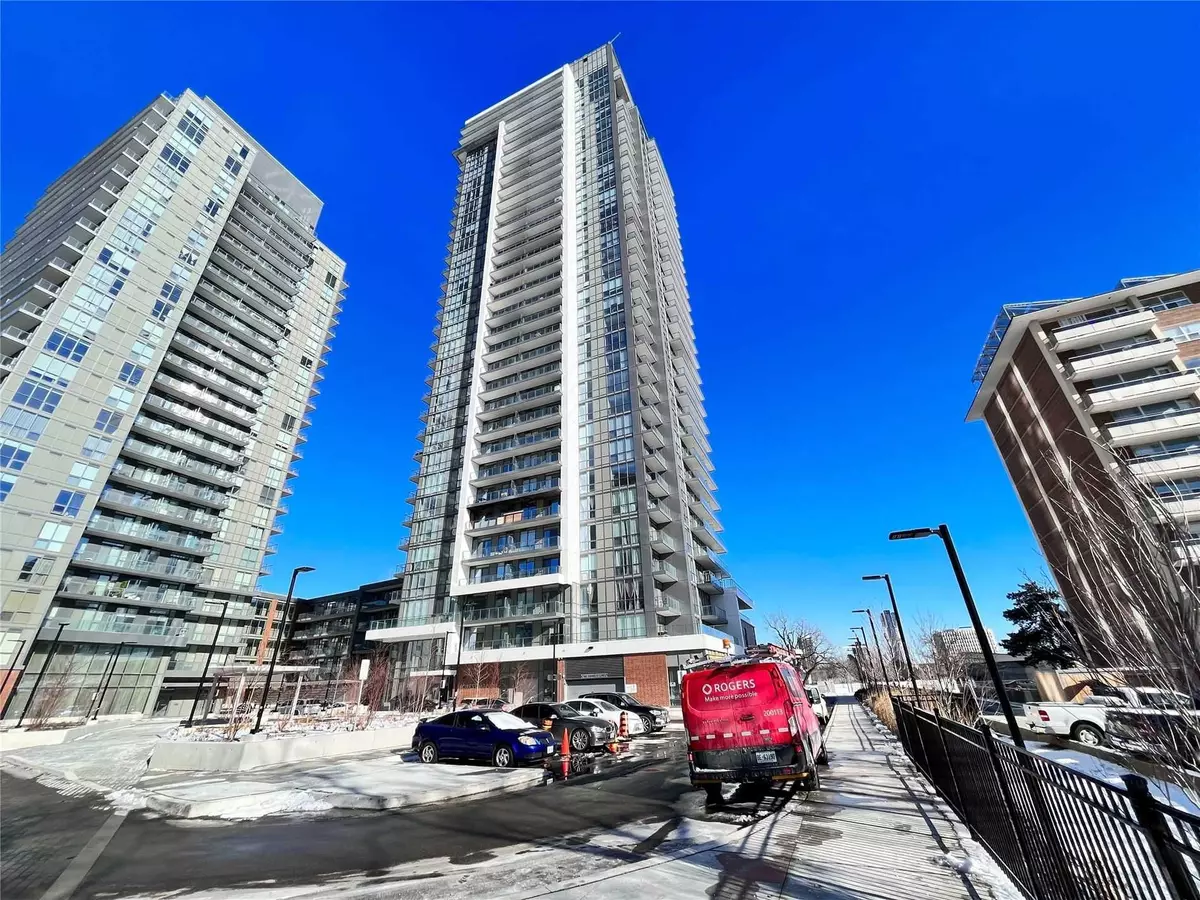 Toronto C15, ON M2J 1M1,32 Forest Manor RD #412