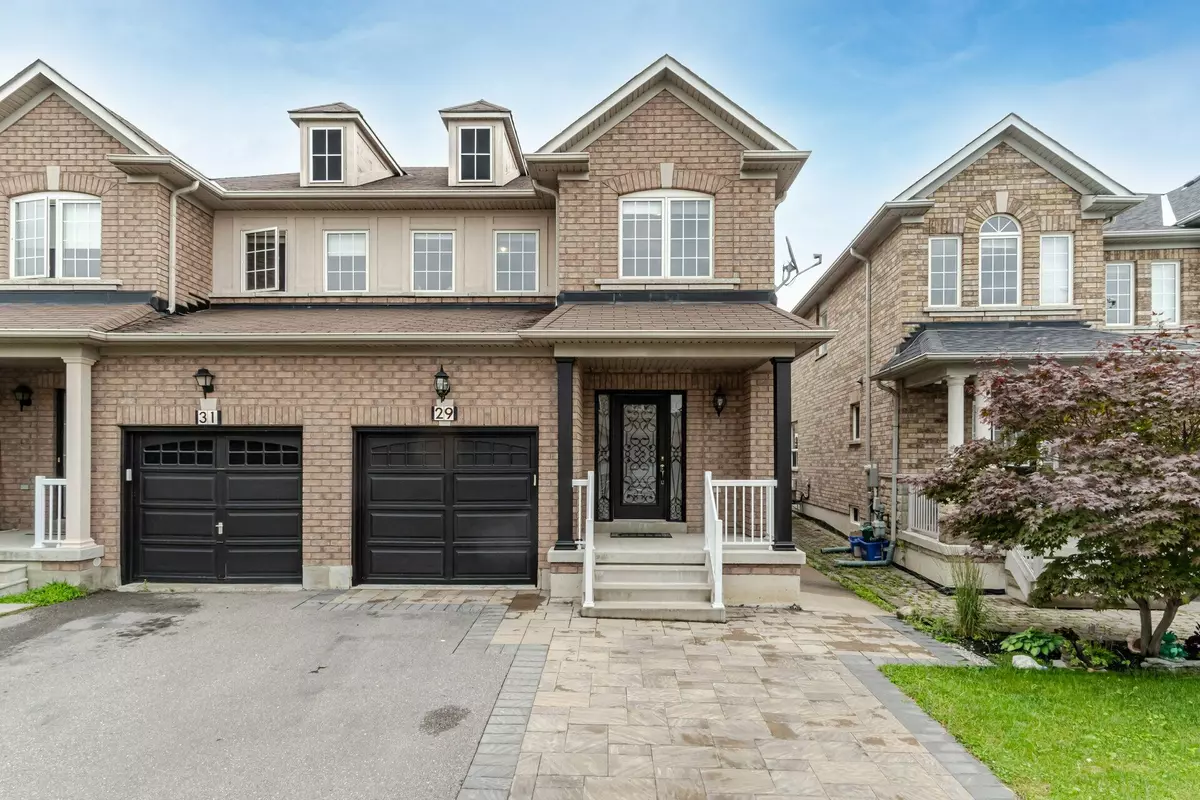 Vaughan, ON L4H 0G6,29 Twin Hills CRES