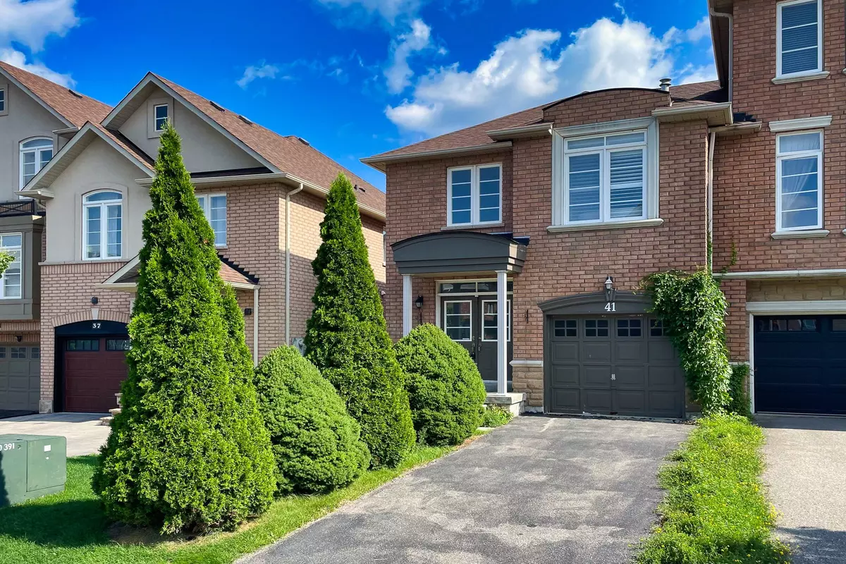 Vaughan, ON L4J 9C2,41 Honeywood RD