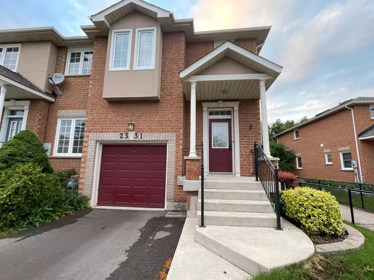 Oakville, ON L6H 6K2,2331 Dalebrook DR