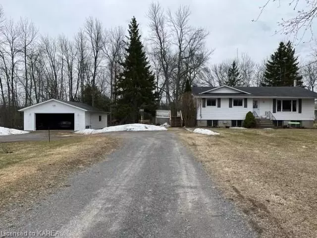 South Frontenac, ON K0H 1V0,3718 JAMIESON RD