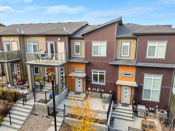 45 Sage Bluff CIR NW, Calgary, AB T3R 1T5