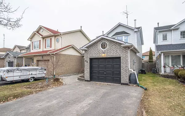 Clarington, ON L1E 1Y3,43 Windham CRES