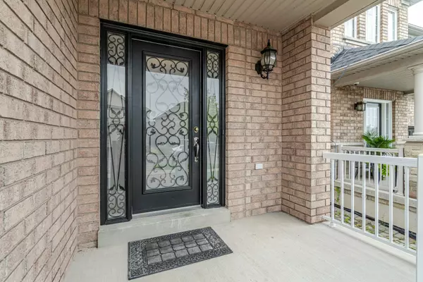 Vaughan, ON L4H 0G6,29 Twin Hills CRES