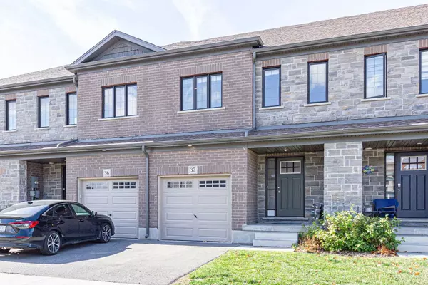 Cambridge, ON N1S 0B6,135 Hardcastle DR #37