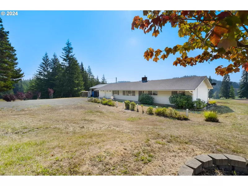 55010 MAPLE HEIGHTS RD, Coquille, OR 97423