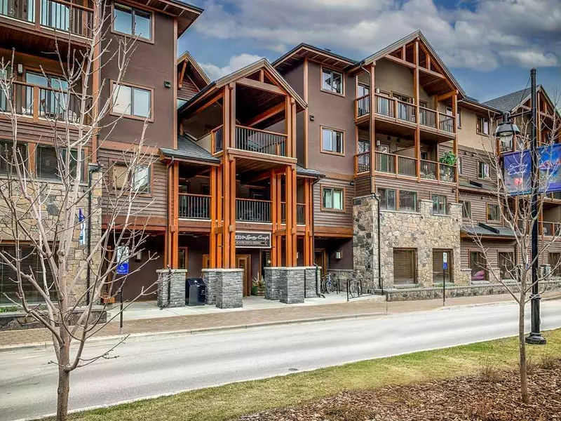 808 Spring Creek DR #302, Canmore, AB T1W 0K3