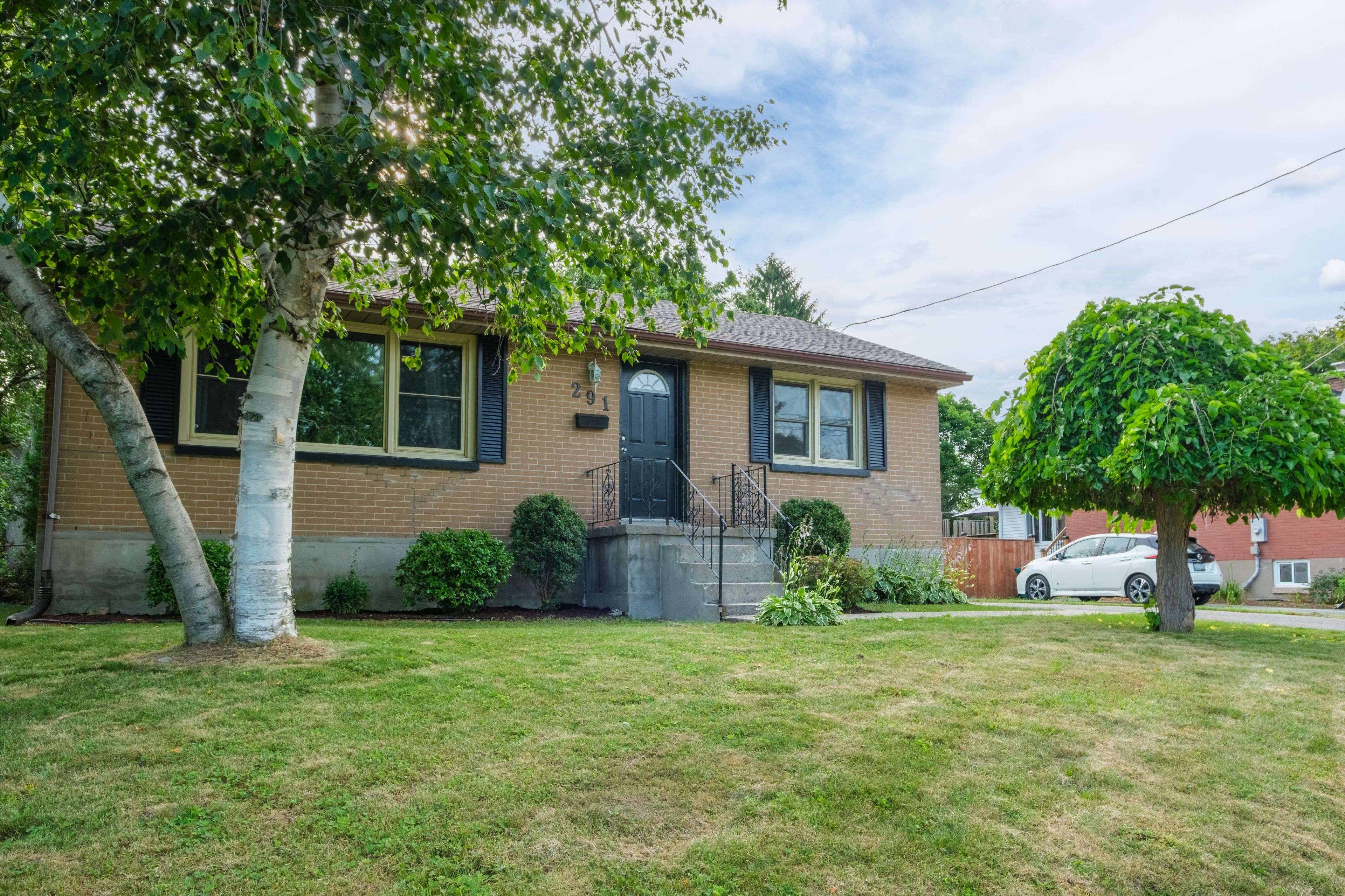 Kingston, ON K7M 3S4,291 Meadowcrest RD