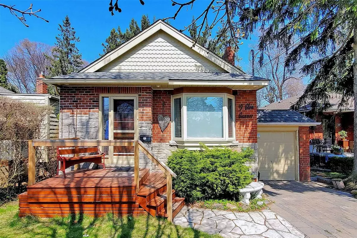 Toronto E03, ON M4B 2W3,19 Glen Gannon DR