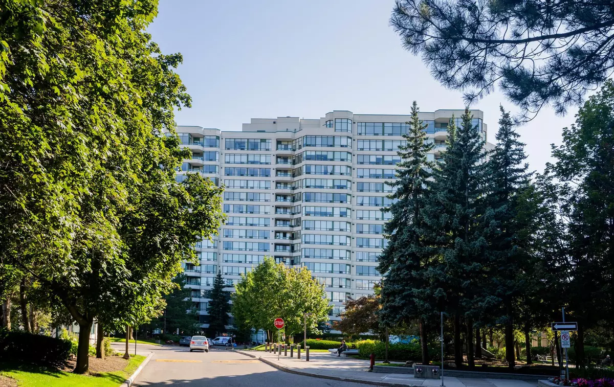 Vaughan, ON L4J 7W8,110 Promenade CIR #1408