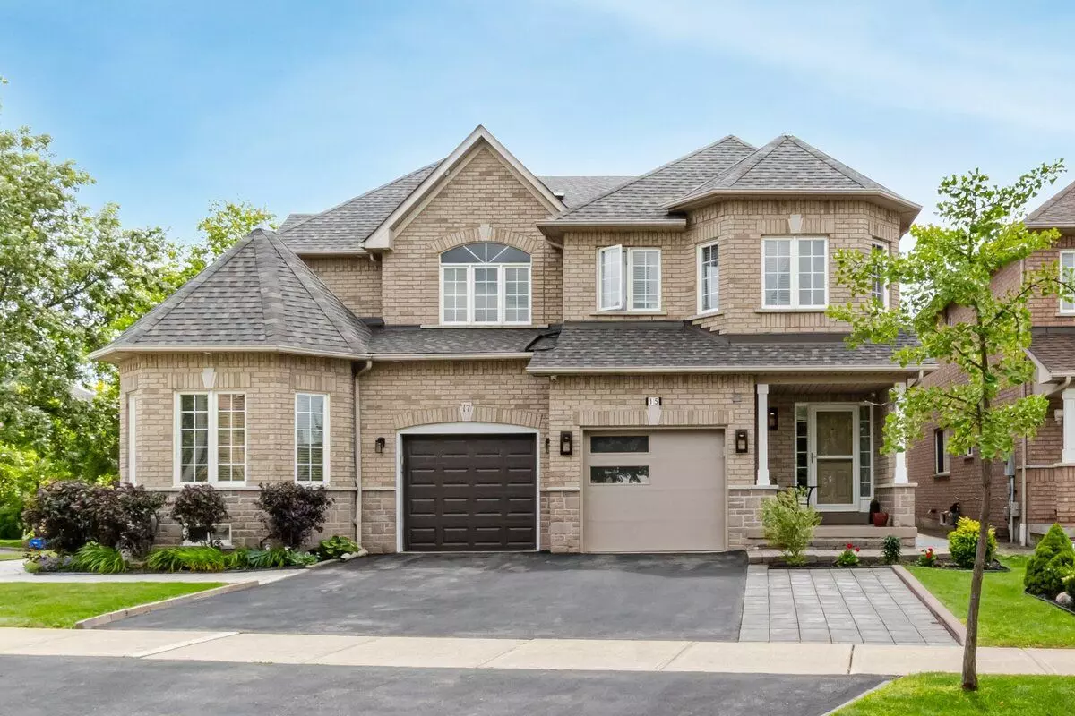 Vaughan, ON L6A 3J3,15 Gianmarco WAY