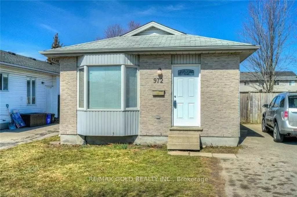 London, ON N5V 5C7,972 Prosperity CT