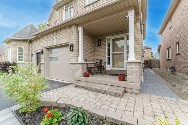 Vaughan, ON L6A 3J3,15 Gianmarco WAY