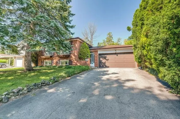 Halton, ON L7P 3K5,2034 Coral CRES