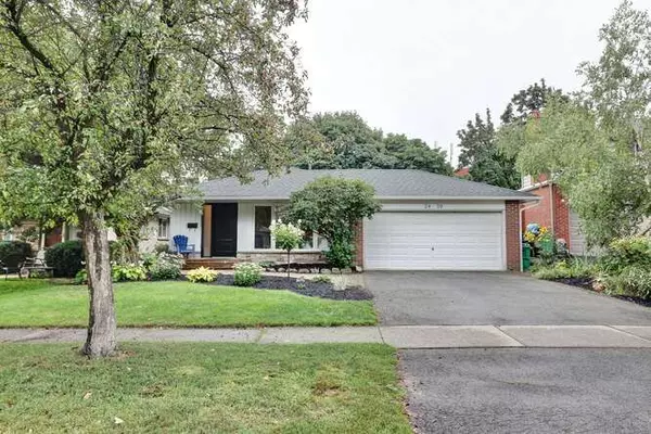 Mississauga, ON L5K 1Z5,2439 Woking CRES