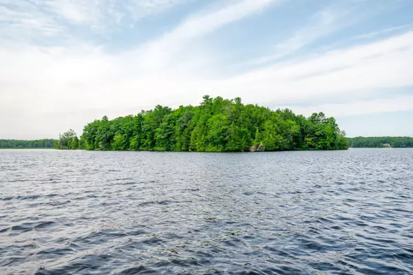 Marmora And Lake, ON K0K 2M0,. Bowen's Island N/A