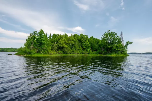 Marmora And Lake, ON K0K 2M0,. Bowen's Island N/A