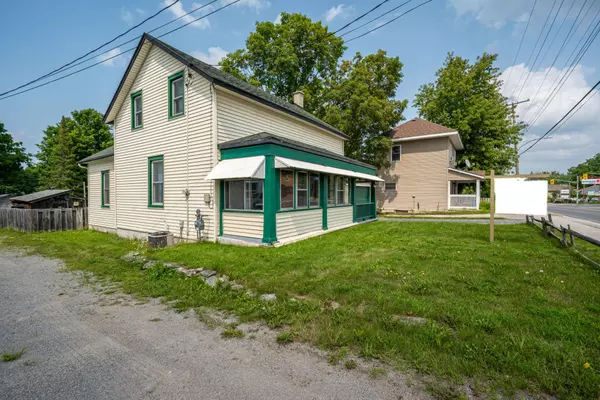 Smith-ennismore-lakefield, ON K0L 2H0,66 Bridge ST