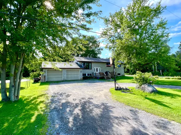 Quinte West, ON K0K 2C0,12 River Lea LN