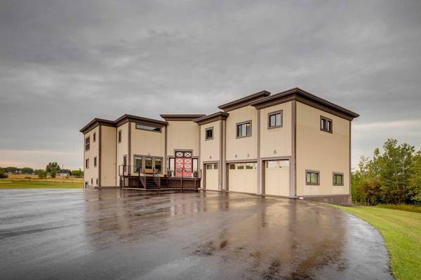 242017 96 ST East, Rural Foothills County, AB T1S 3Y6