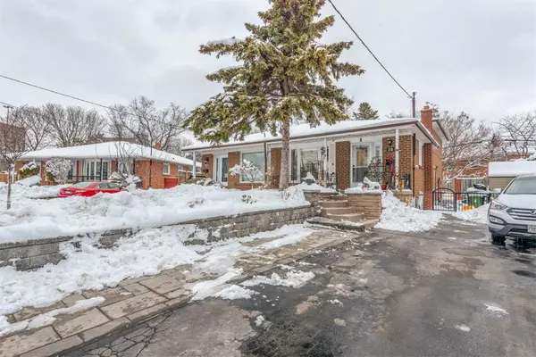 Toronto C13, ON M3A 2G6,28 Billington CRES