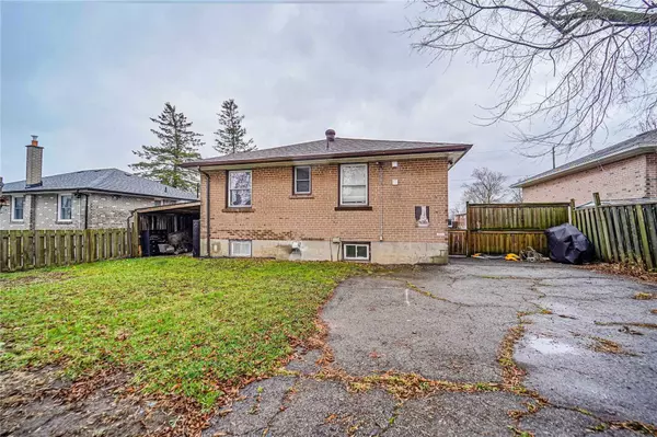 Oshawa, ON L1J 1H8,546 Phillip Murray AVE #Main